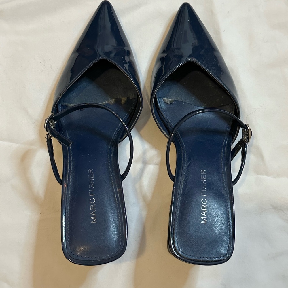 Marc Fisher Blue Heeled Shoes with Pointed Toe